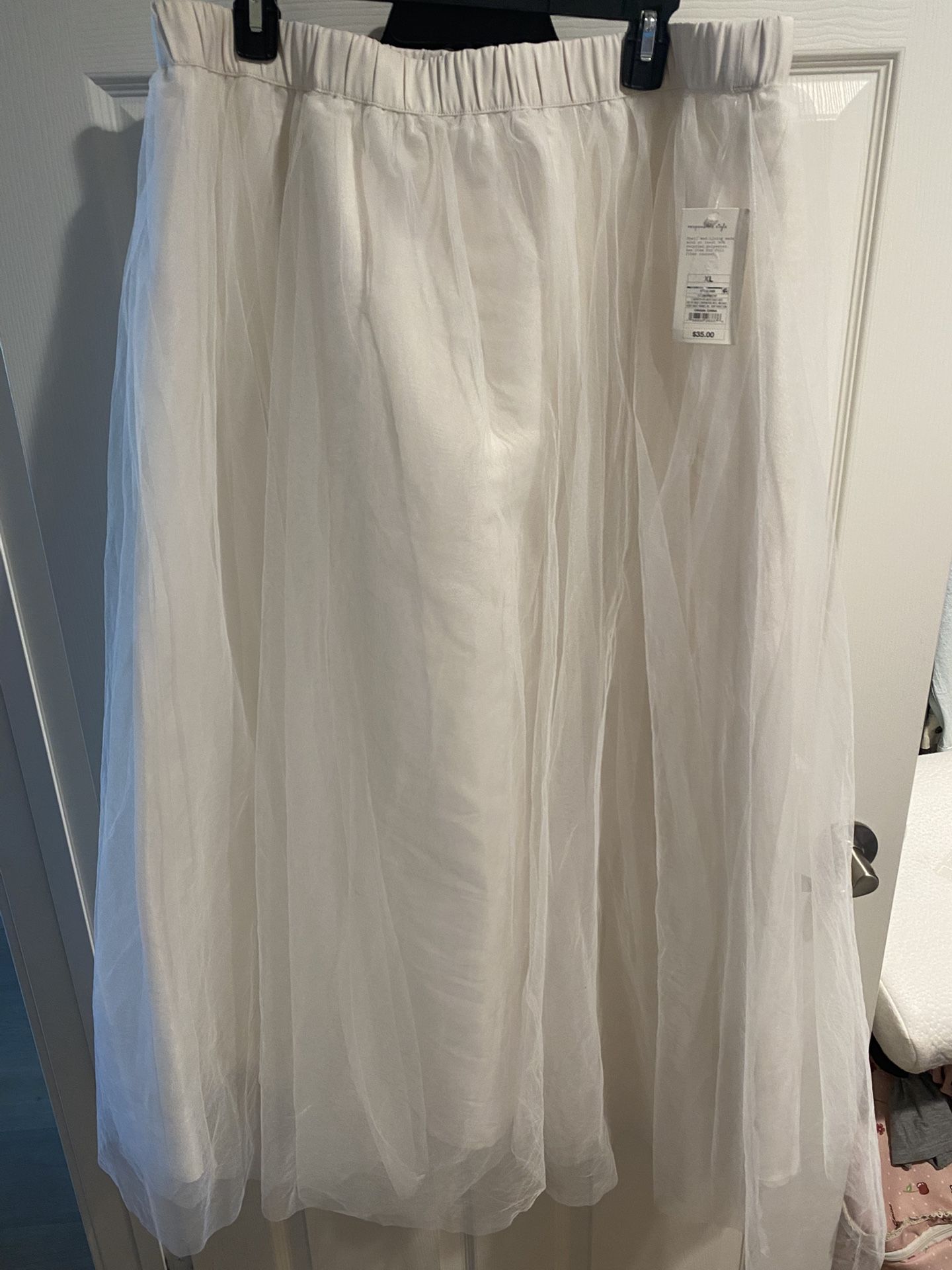 Brand new a new day women white tutu midi skirt size XL