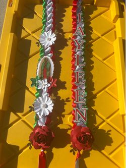 Graduation lei