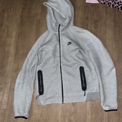 nike tech fleece 