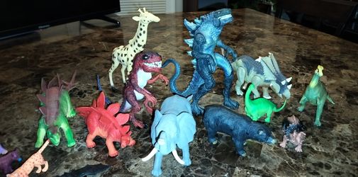 Assortment Of Dinosaur And Animal Toys 