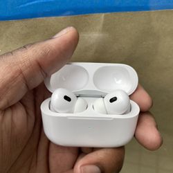 AirPods Pro 2nd Generation With MagSafe Charging Case