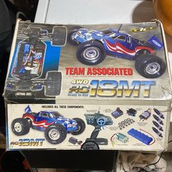 Rc Truck  Associated VINTAGE RC18MT
