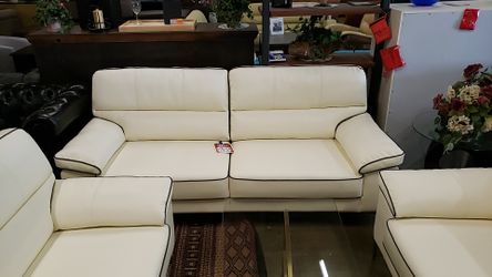 Leather sofa/ love & chair