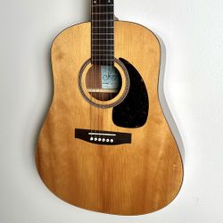 Seagull SM6 Spruce Dreadnought Acoustic 