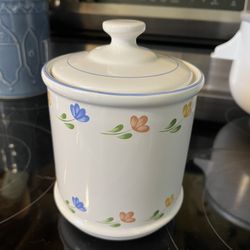 Vintage 1990 Lillian Vernon Canister 