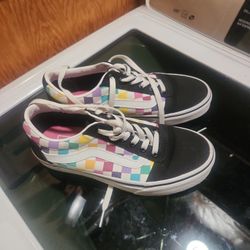 Vans Size: 7