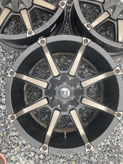 Fuel Off Road Coupler D556 Wheels