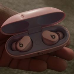 Pink Beats Studio Buds