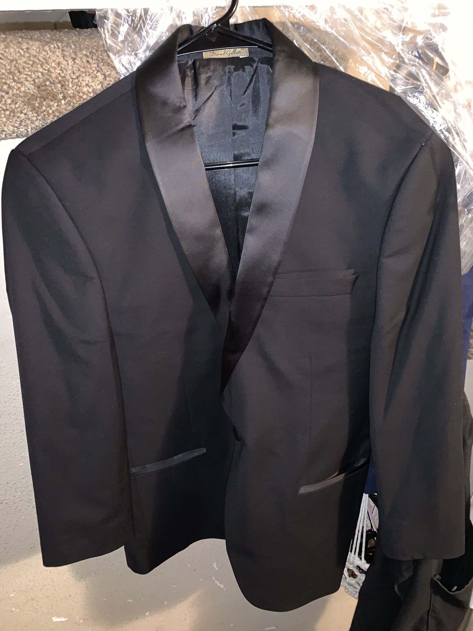 Tuxedo jacket vest and bowtie. size small medium