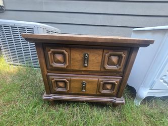 Vintage Thomasville Nightstand Project