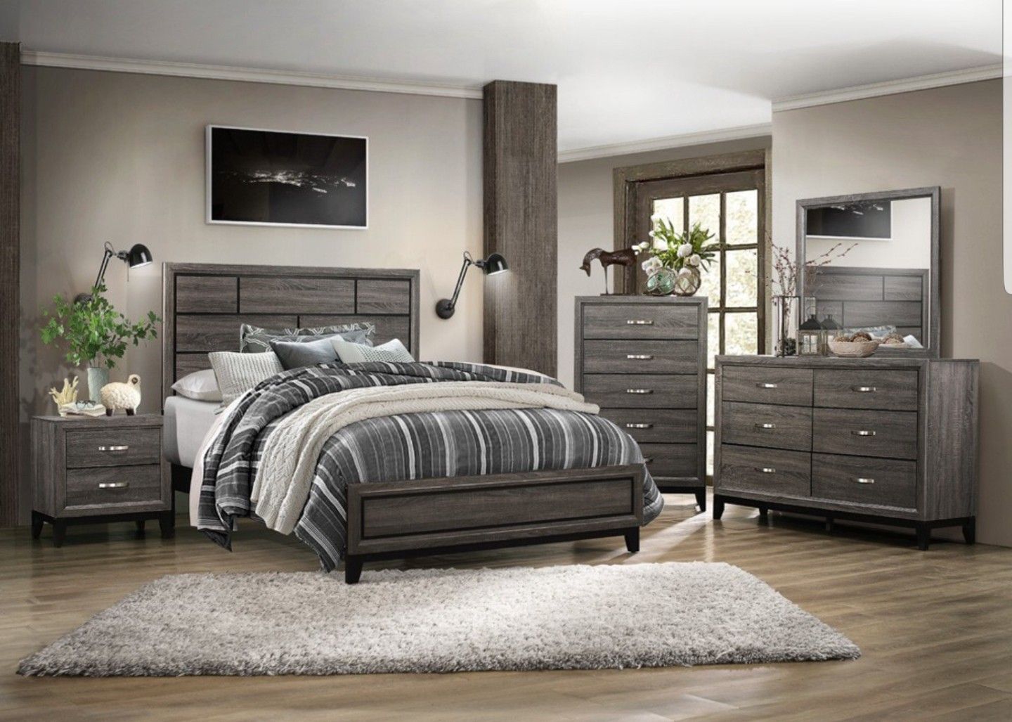 4-Pc Queen size bedroom set. Special offer