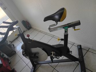 Arcade exercise machine.