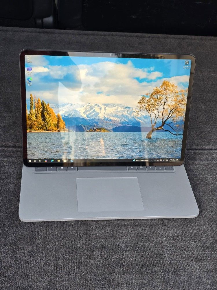 MICROSOFT SURFACE LAPTOP STUDIO Intel Core I7-11370H 1TB SSD 32GB RTX 3050 Ti Open To Trades