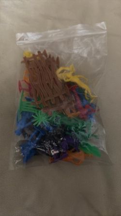 Vintage Marx Plastic Cowboys and Indians Figures - Fort Apache Lot