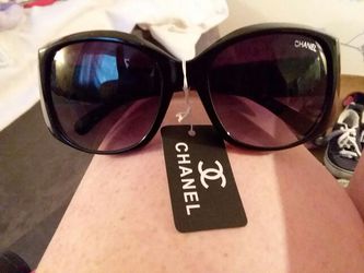Chanel Sunglasses for Sale in Big Bear, CA - OfferUp