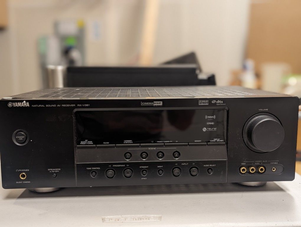 Yamaha RX-V361 Surround Receiver