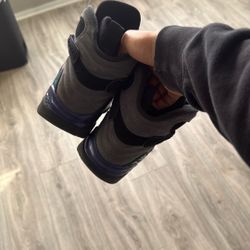 Retro Aqua 8s Size 7