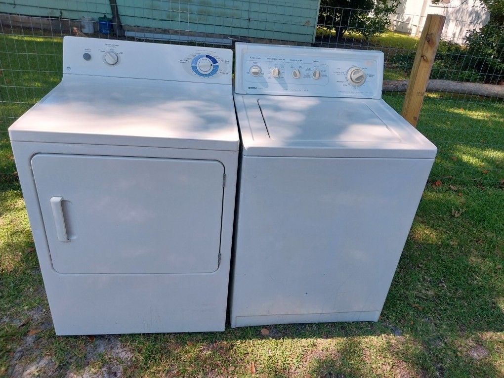 Kenmore Washer And Ge Dryer Set