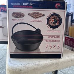 Parini Noodle Hot Pot