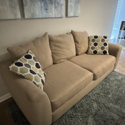 Bonita Springs Sleeper Sofa w/Queen Pullout Bed - Great for Guests