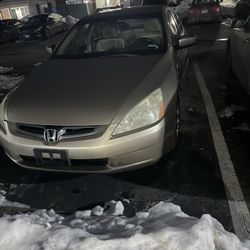 2005 Honda Accord Gold 
