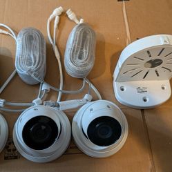 Three 8MP IP PoE Cameras+Wall Mount+Ethernet Cables