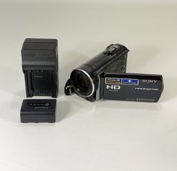 Sony Handycam HDR-CX110 Black 3.1MP 1080i Full HD Video AVCHD Camcorder