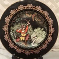 Beautiful Collectable GOLD EDGED Plates