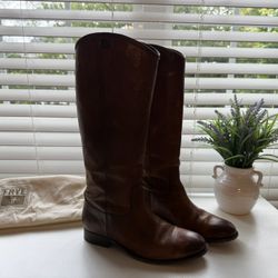 Frye Mellisa Button no zip Cognac Women’s Size 9 Boots
