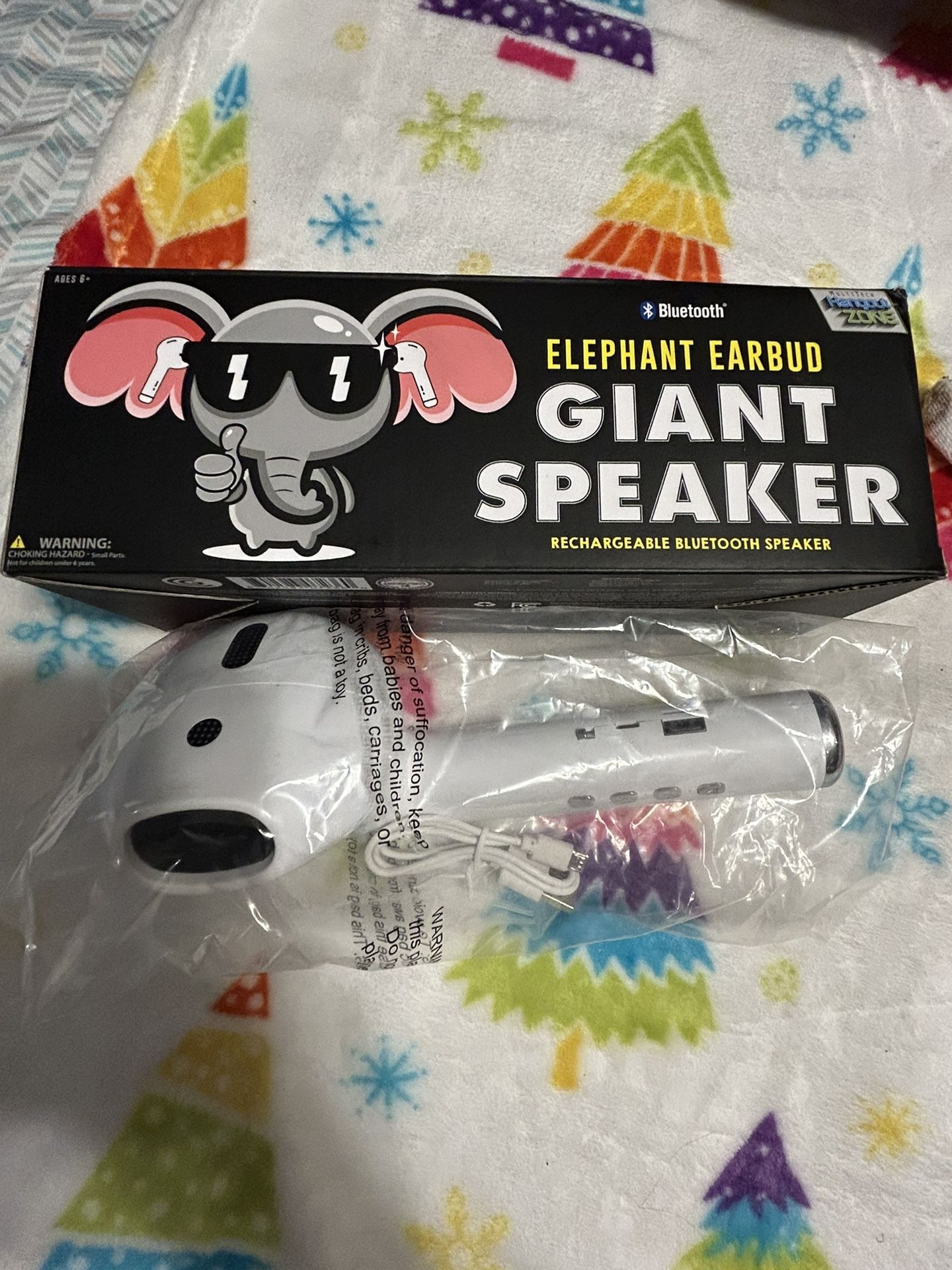 Brand New Elephant Bluetooth Ear Bud Speaker
