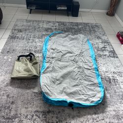 Air mattress, twin bed in good condition like new