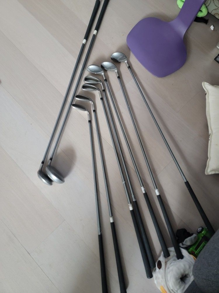 10 Clubs Set Women TaylorMade Golf Miscela Driver, 3wood, 4h,5h,6h,7i,8i, 9i, PW SW