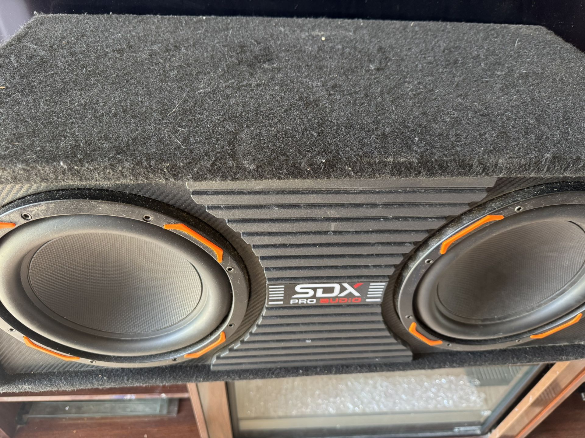 10 Inch Subs Build In Amp 1000 Watts