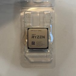 AMD Ryzen 7 3800X