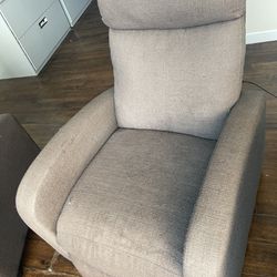 3 Free Gray Recliners