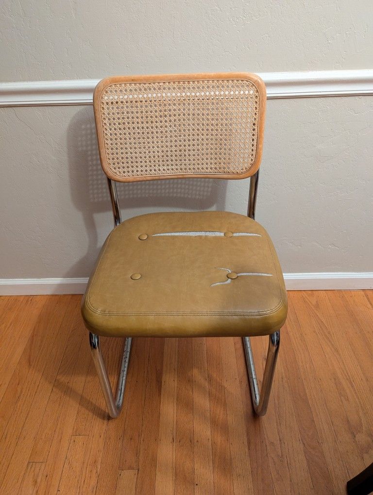 Marcel Breuer Cesca Chair