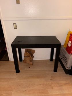 FREE TABLE