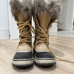 SOREL Waterproof Joan Of Arctic Boots Size 5 Women’s 