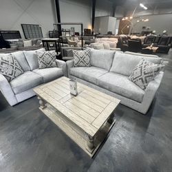 2pc Sofa & Love Seat Set