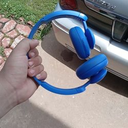 Blue Bluetooth wireless Headphones 
