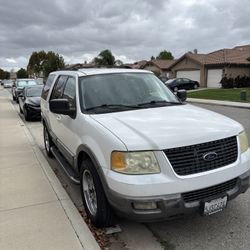 2004 Ford Expedition