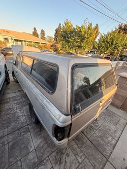 1993 Ford Ranger camper shell
