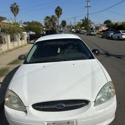 2002 Ford Taurus