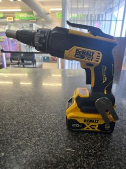DeWalt 20V XR Brushless Drywall Screwgun with Battery(DCF630)