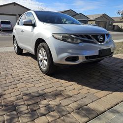 2014 Nissa Murano V6