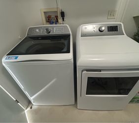 GE Washer and dryer