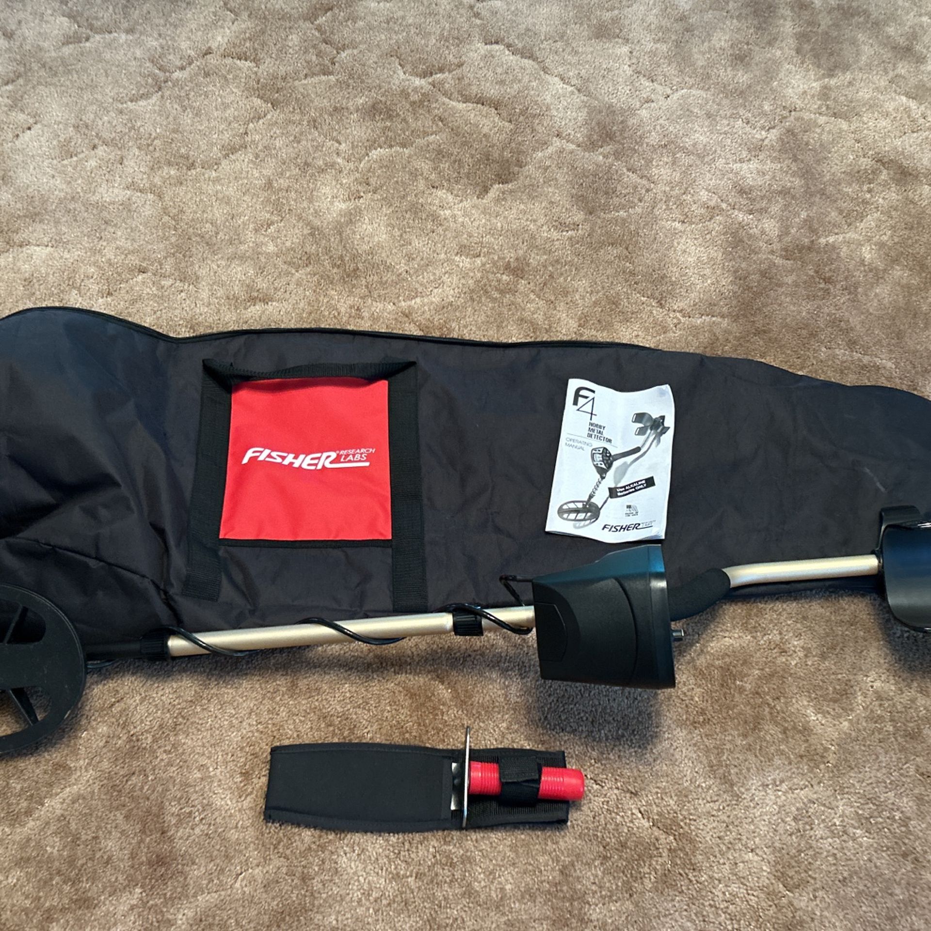Fisher F4 metal detector with bag, and digging. tool excellent condition Used Twice