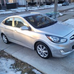 2013 Hyundai Accent