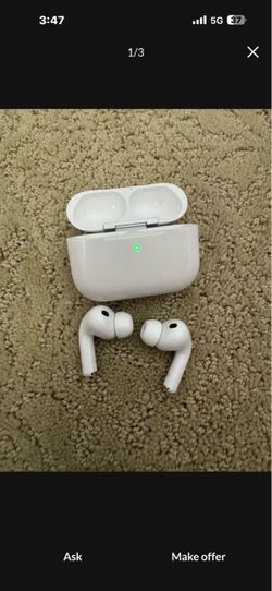 Apple AirPods Pro with Charging Case