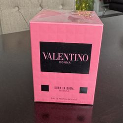 Valentino Perfume 